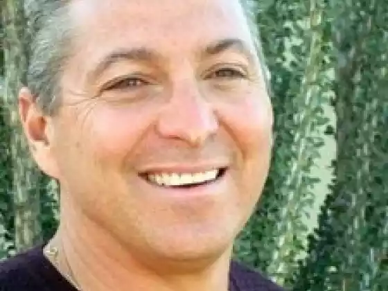 Rich Goldsand,
Health & Wellness
Expert at இலையுதிர் 2023 சிம்போசியம்